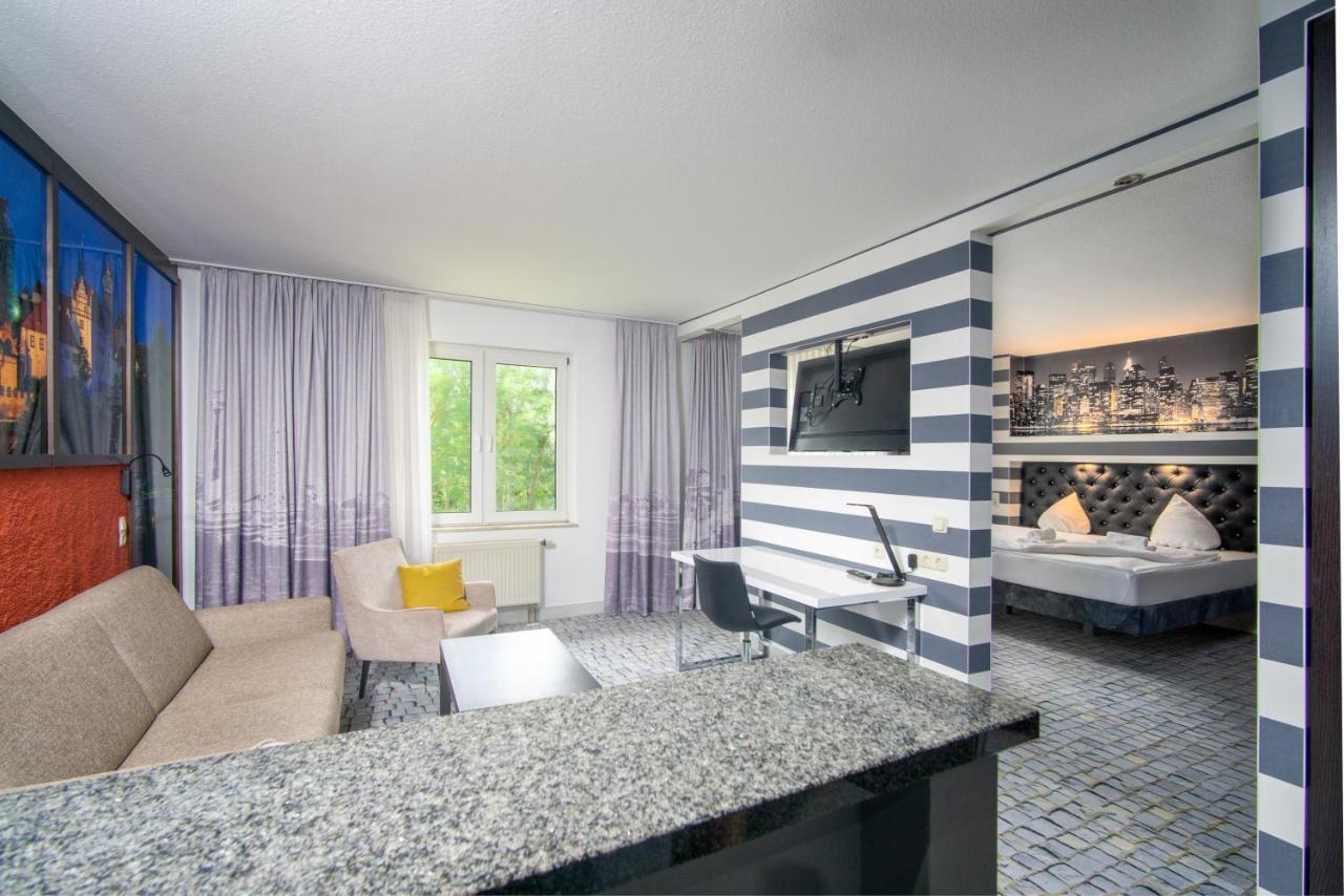 Sl'otel Im Parforcehaus 4* Bernburg