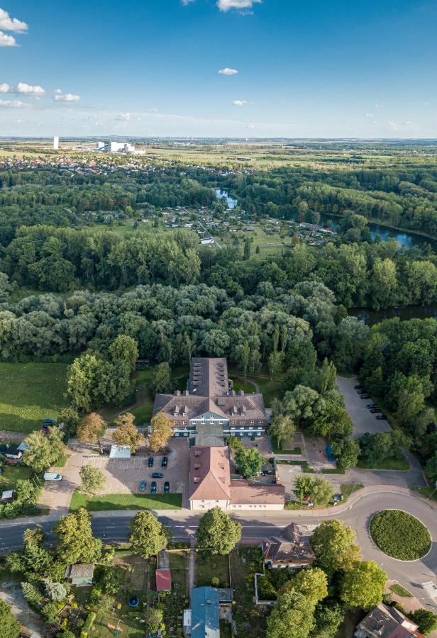 Sl'otel Im Parforcehaus Hotel 4*