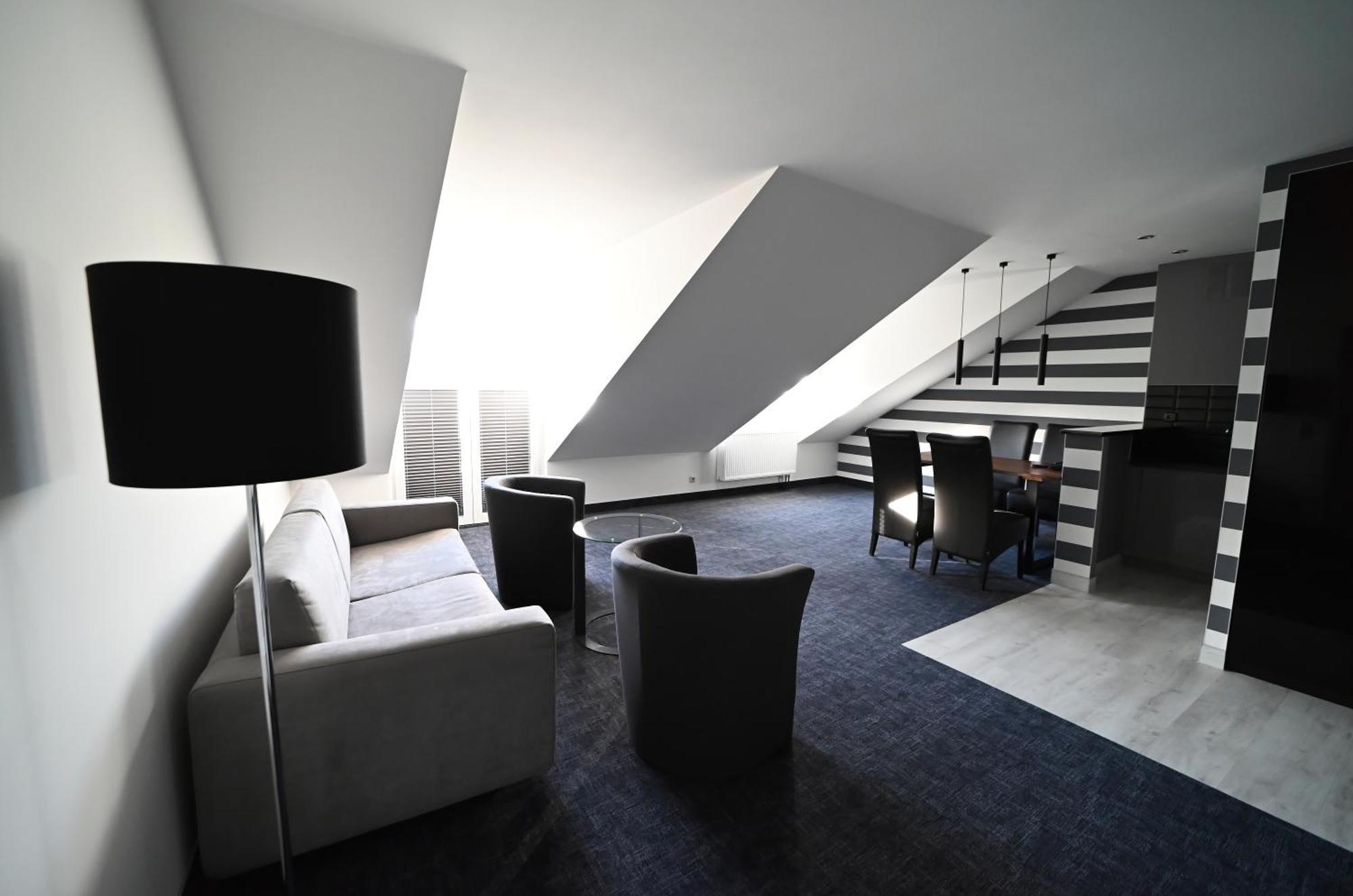 Sl'otel Im Parforcehaus 4* Bernburg