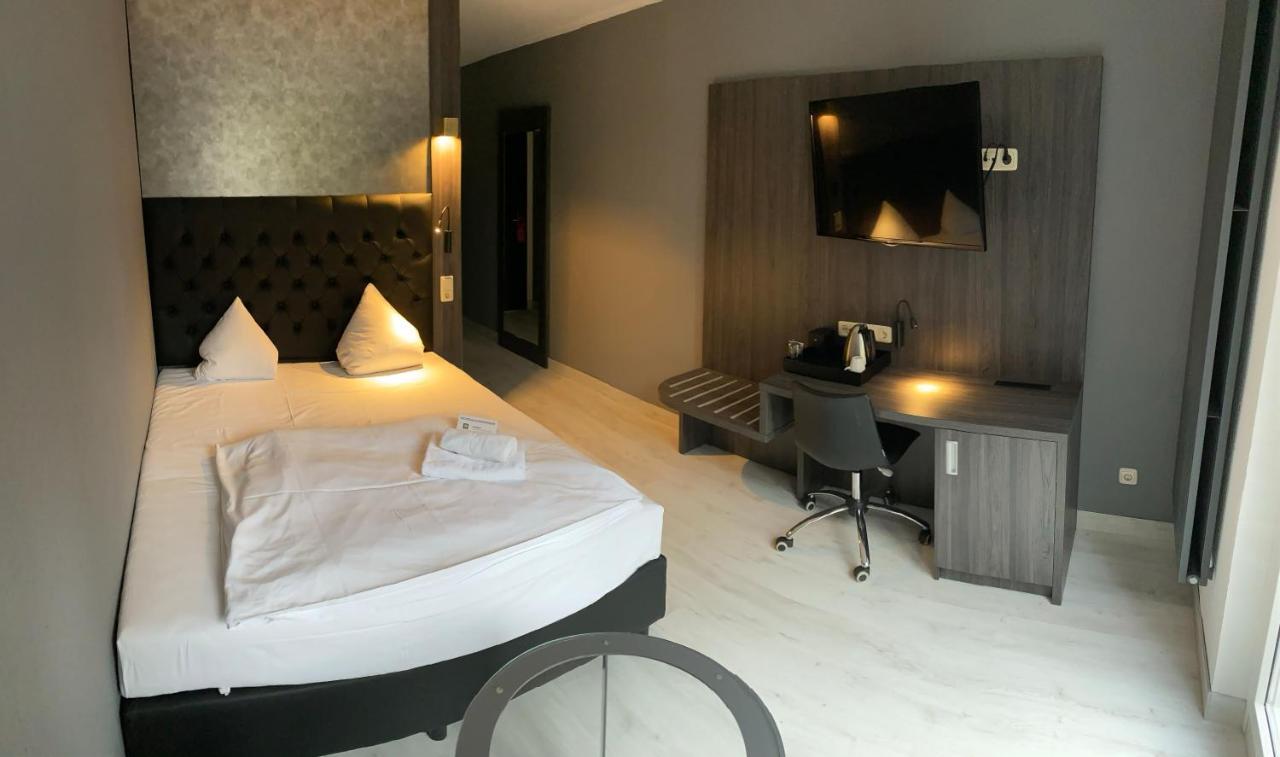 Sl'otel Im Parforcehaus 4* Bernburg